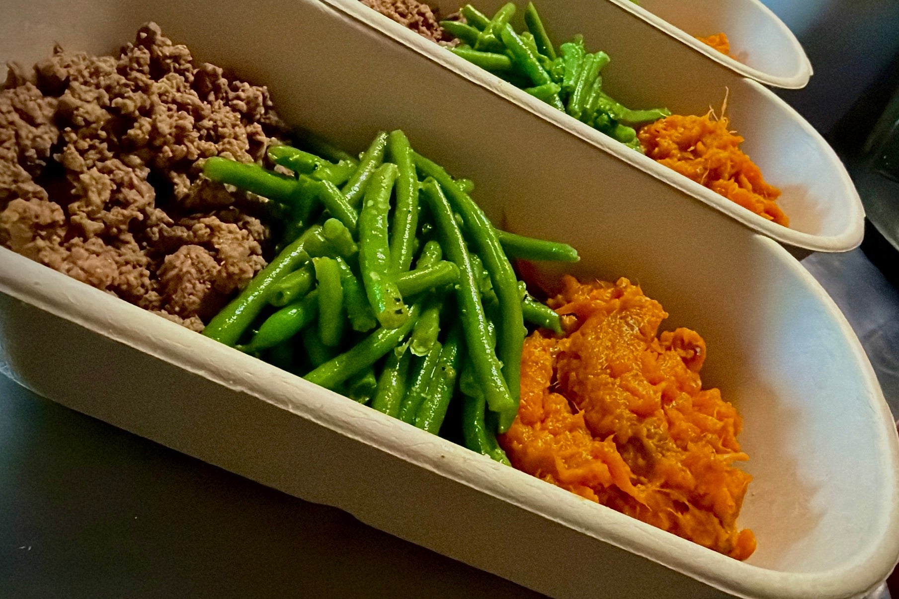 Lean beef with sweet potato mash and green beans